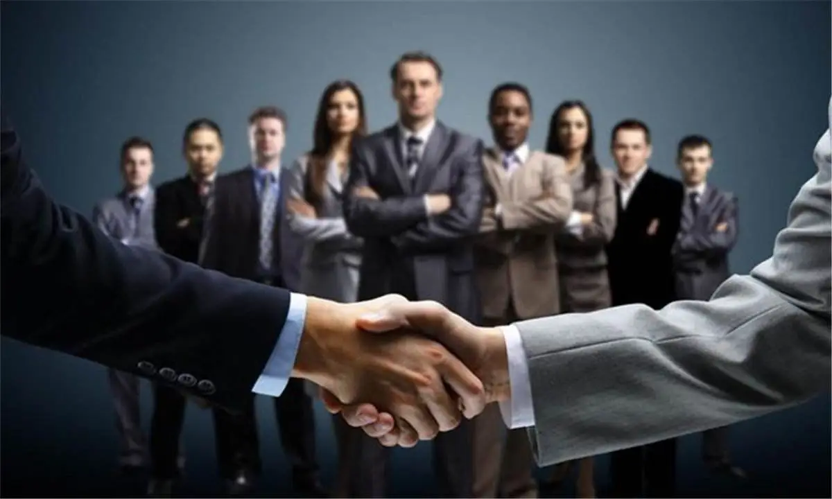 Đội Ngũ Chuyên Nghiệp - Tư Vấn 24/7