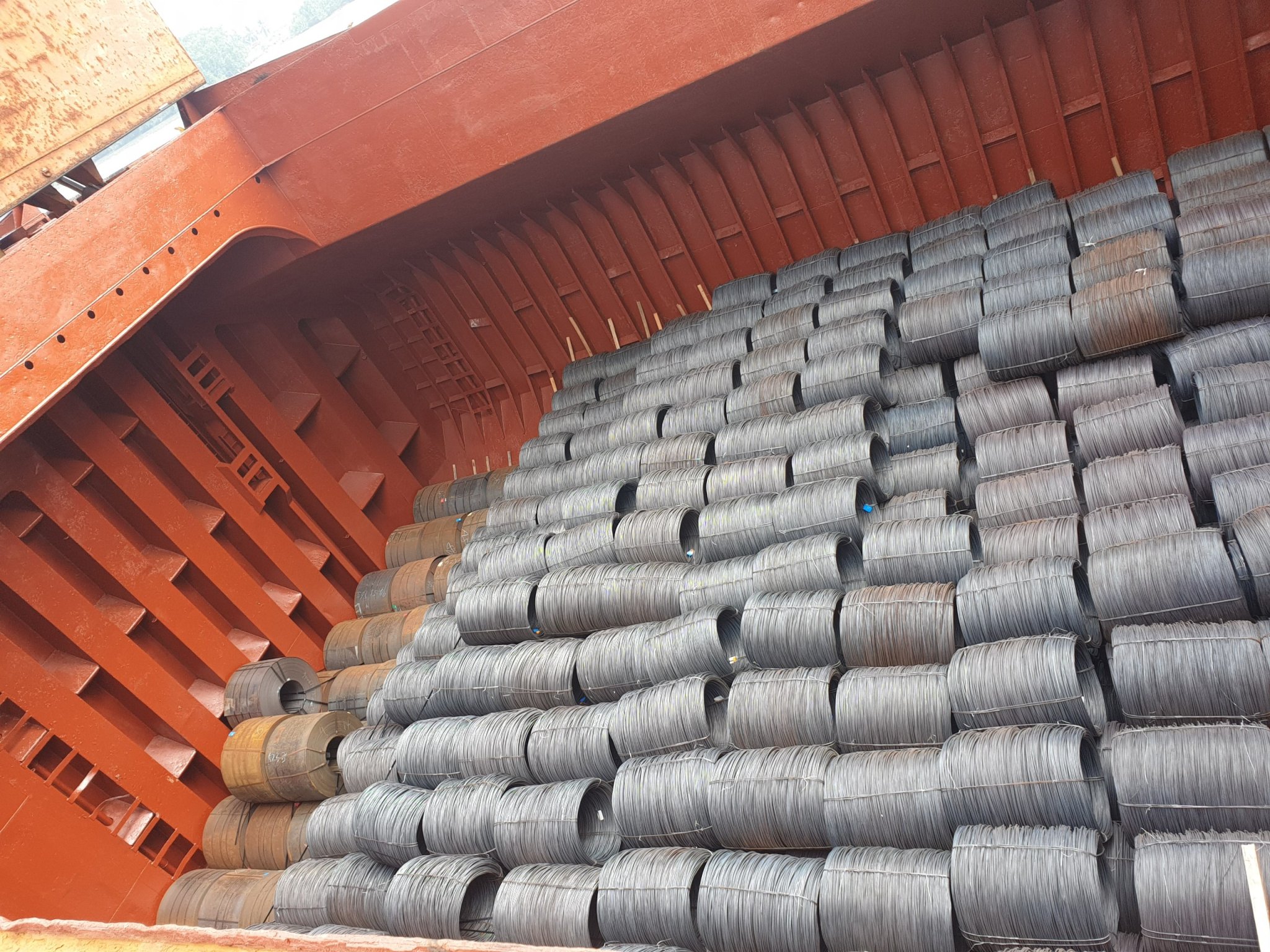 THỦ TỤC NHẬP KHẨU THÉP PHẢI KIỂM TRA CHẤT LƯỢNG